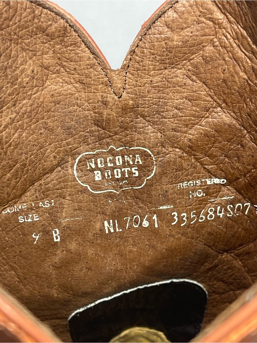 Nocona Croc Embossed Western Cowboy Boots 9B - Picture 9 of 9